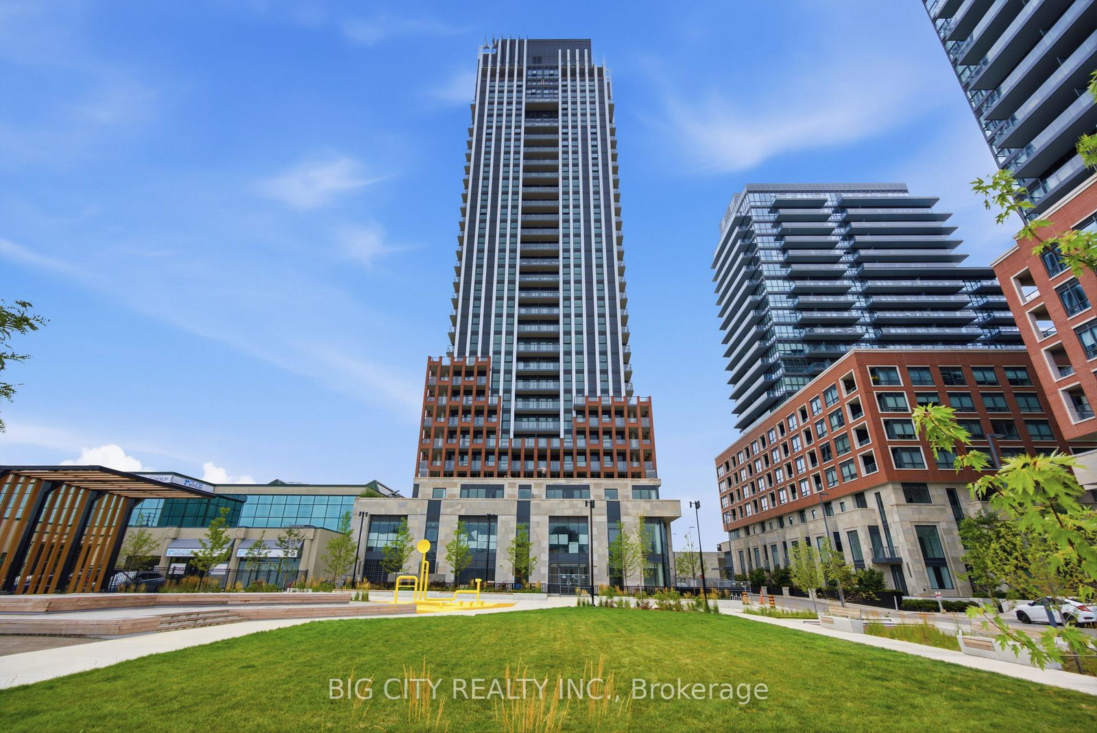 25-frederick-todd-way-toronto-east-york-ontario-c13655942