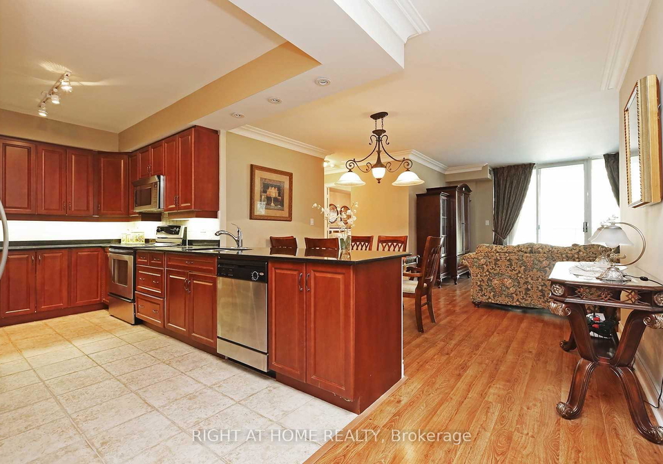 38-william-carson-crescent-toronto-north-york-ontario-c13655992
