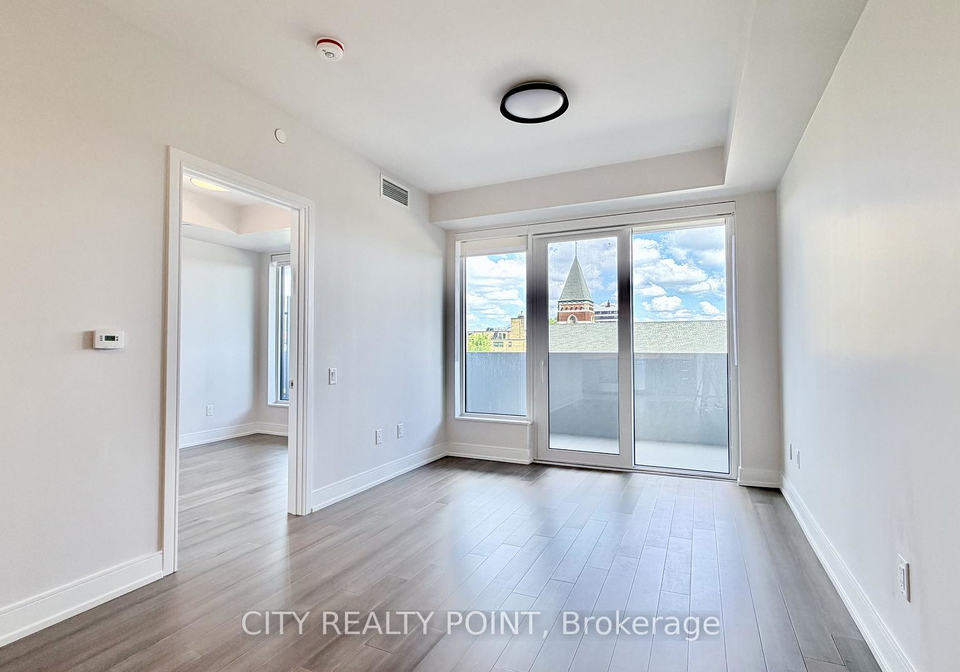 2525-bathurst-street-toronto-toronto-ontario-c13656058