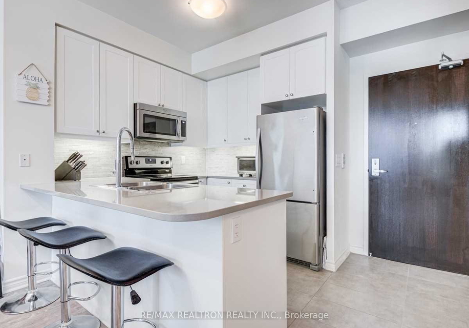 25-lower-simcoe-street-toronto-toronto-ontario-c13656082