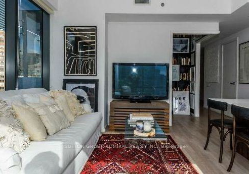 5-st-joseph-street-toronto-toronto-ontario-c13656128