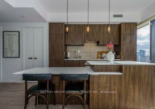 5-st-joseph-street-toronto-toronto-ontario-c13656128