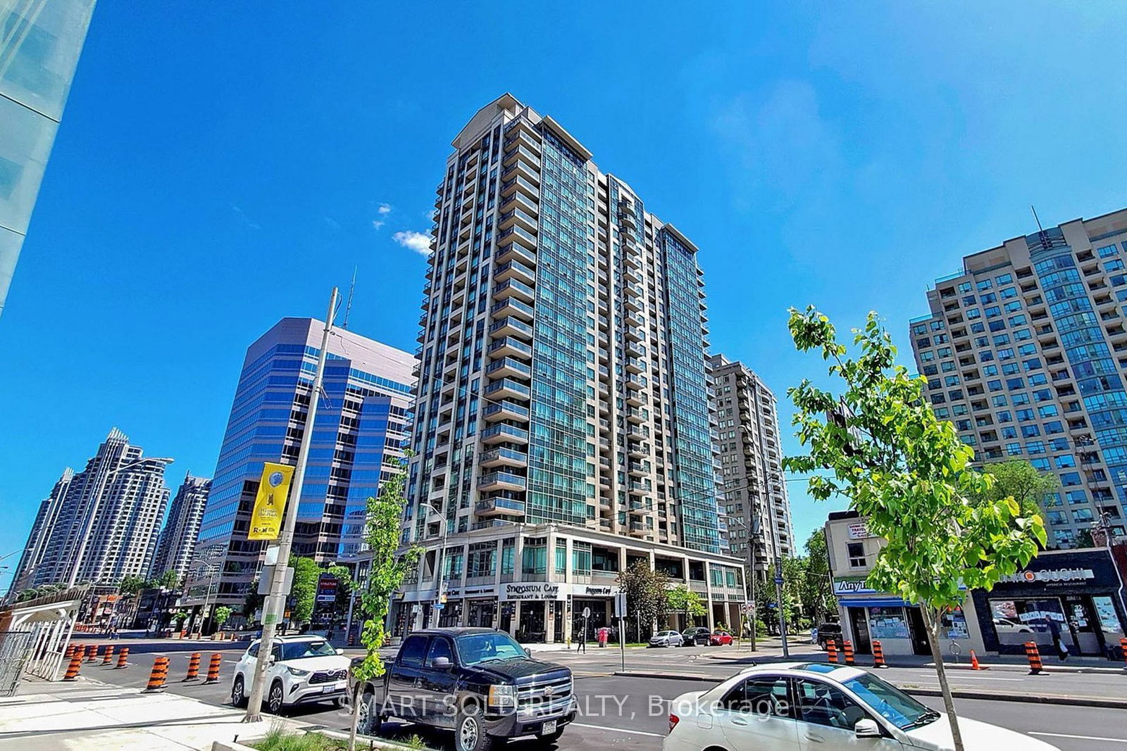 18-parkview-avenue-toronto-north-york-ontario-c13656190