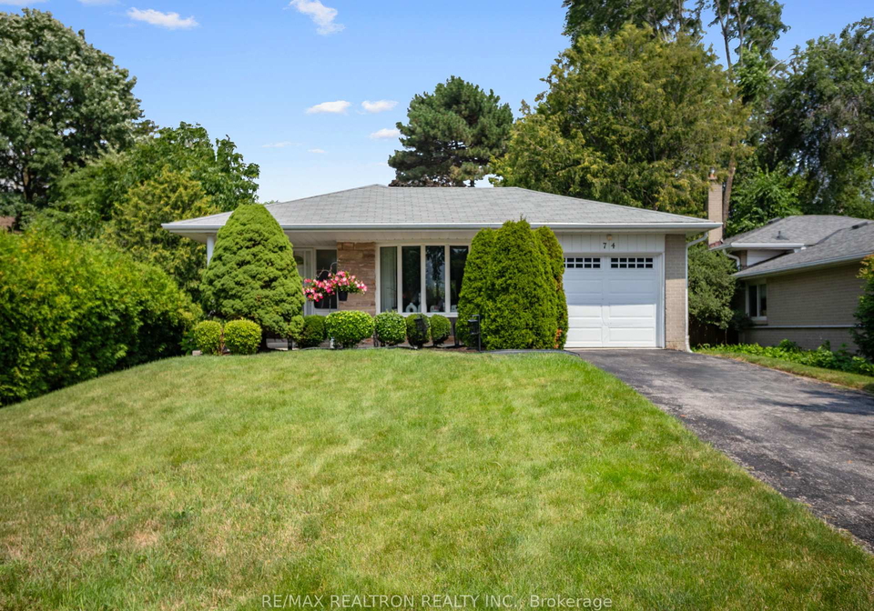 74-threadneedle-crescent-toronto-north-york-ontario-c13656194