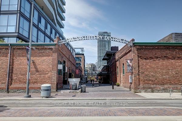70-distillery-lane-toronto-toronto-ontario-c13656258