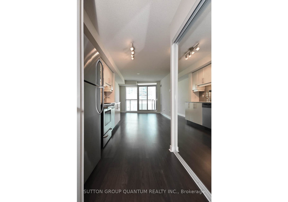 33-bay-street-toronto-toronto-ontario-c13656324