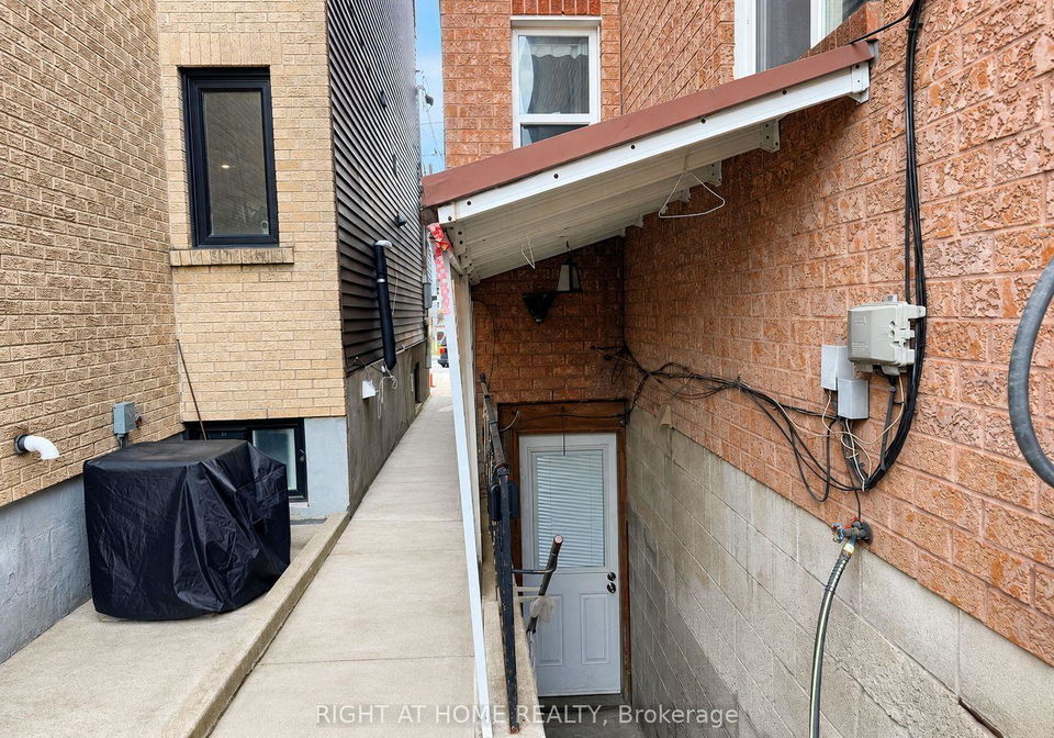 380-lansdowne-avenue-toronto-toronto-ontario-c13656360