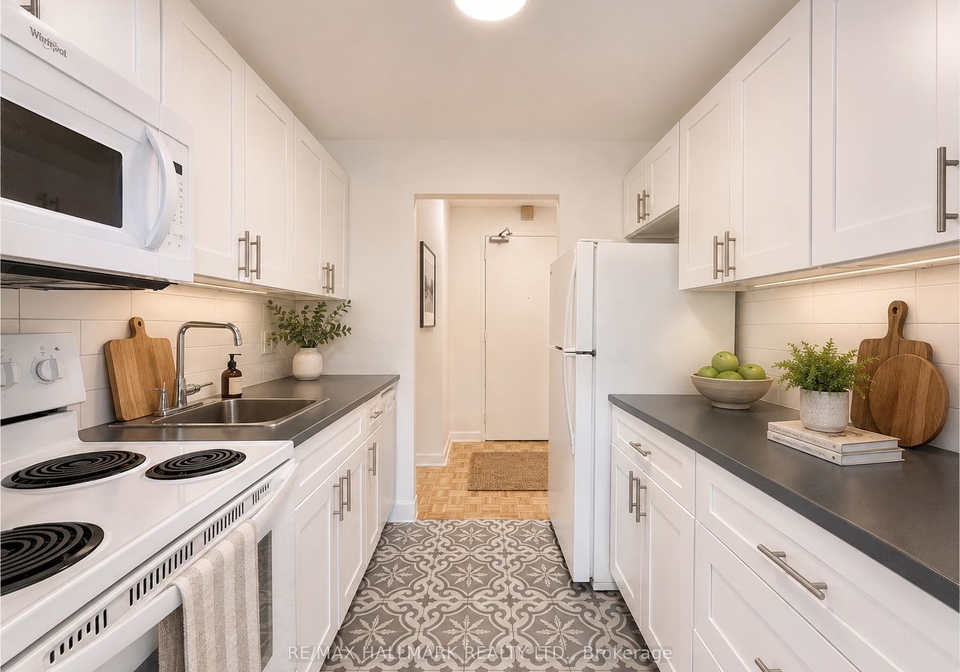 30-upper-canada-drive-toronto-north-york-ontario-c13656662