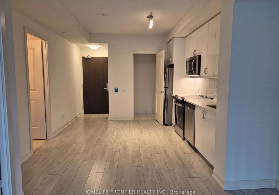 4955-yonge-street-toronto-north-york-ontario-c13656720