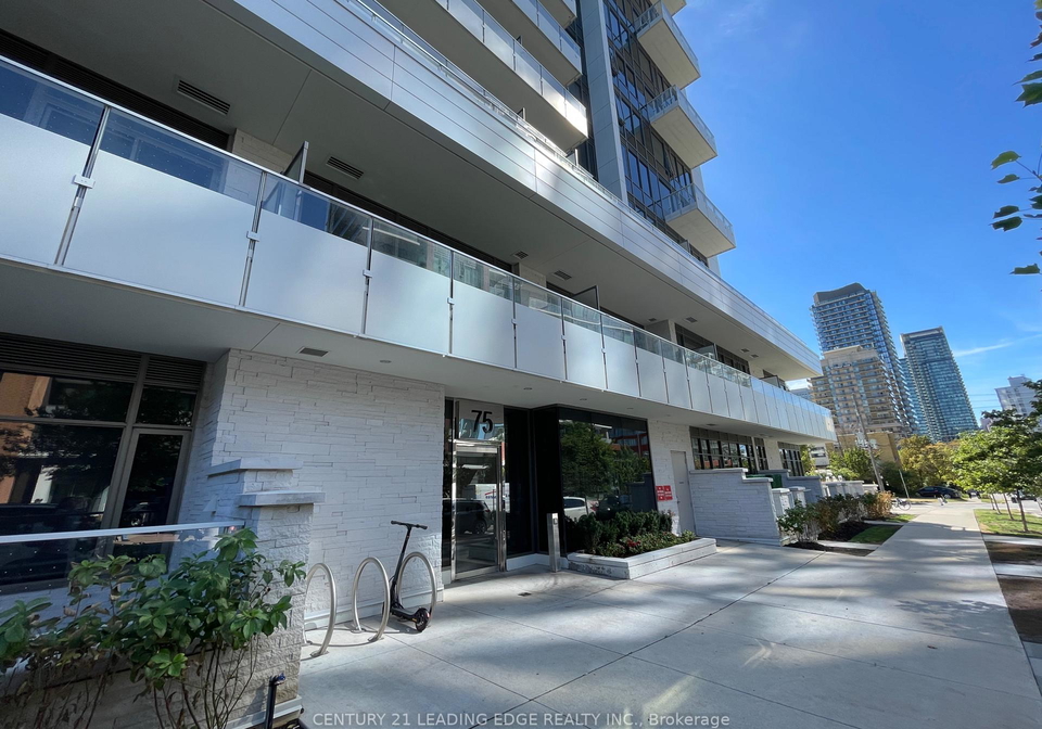 75-canterbury-place-toronto-toronto-ontario-c13657070