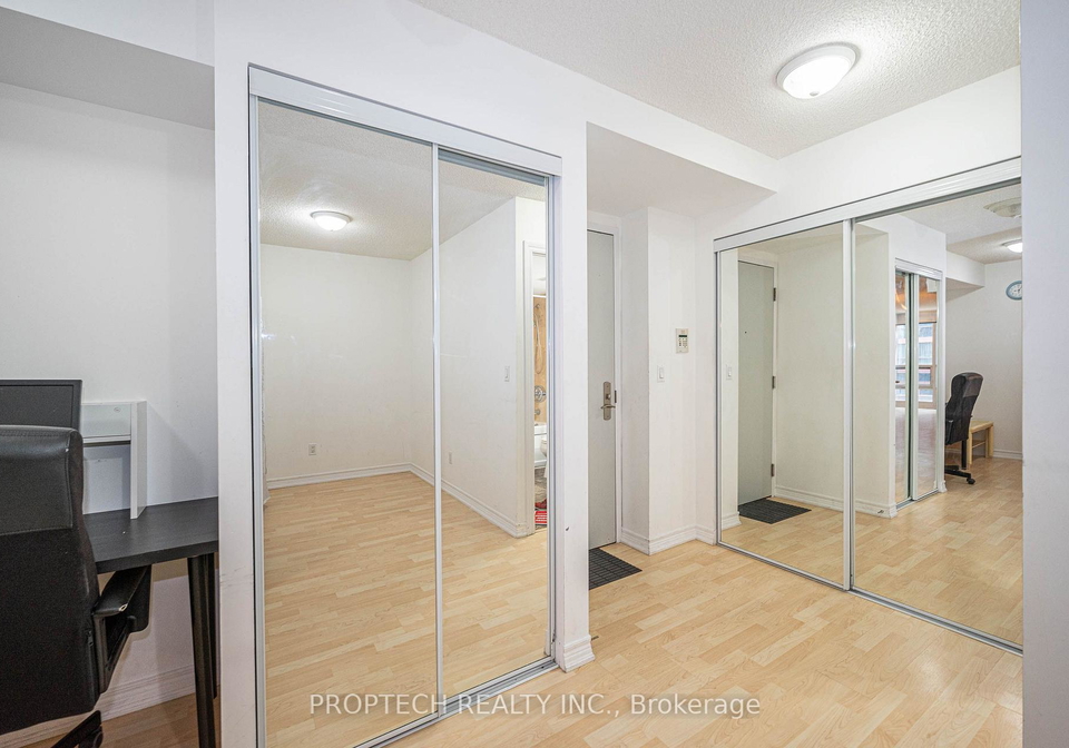 761-bay-street-toronto-toronto-ontario-c13657088