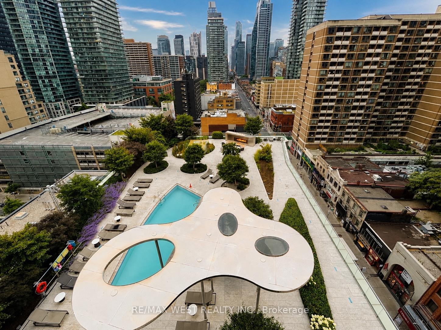 1-bloor-street-e-toronto-toronto-ontario-c13657148