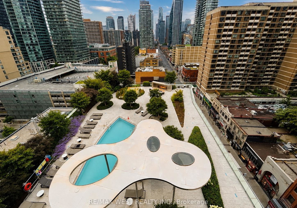 1-bloor-street-e-toronto-toronto-ontario-c13657148