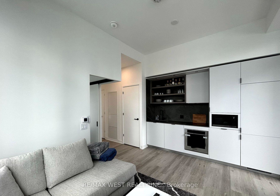 55-charles-street-e-toronto-toronto-ontario-c13657170