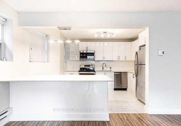 82-maitland-street-toronto-toronto-ontario-c13657270