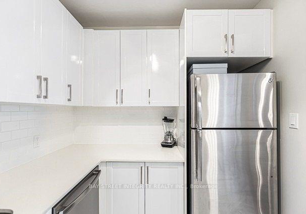82-maitland-street-toronto-toronto-ontario-c13657270
