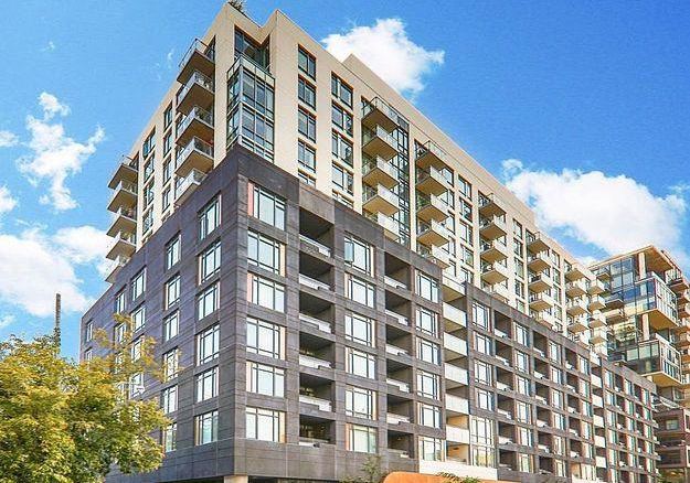 525-adelaide-street-w-toronto-toronto-ontario-c13657320
