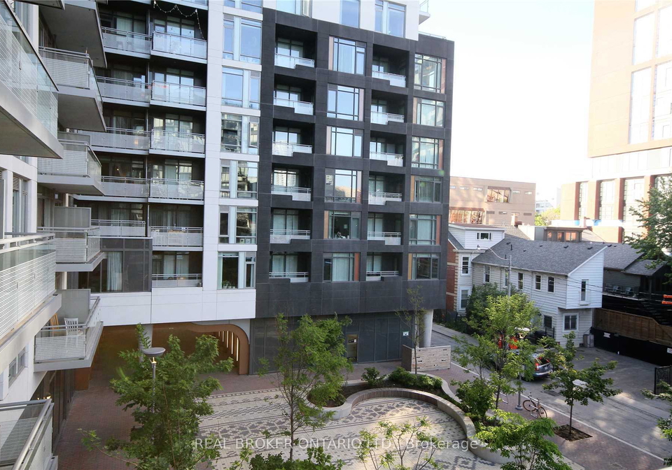 525-adelaide-street-w-toronto-toronto-ontario-c13657320