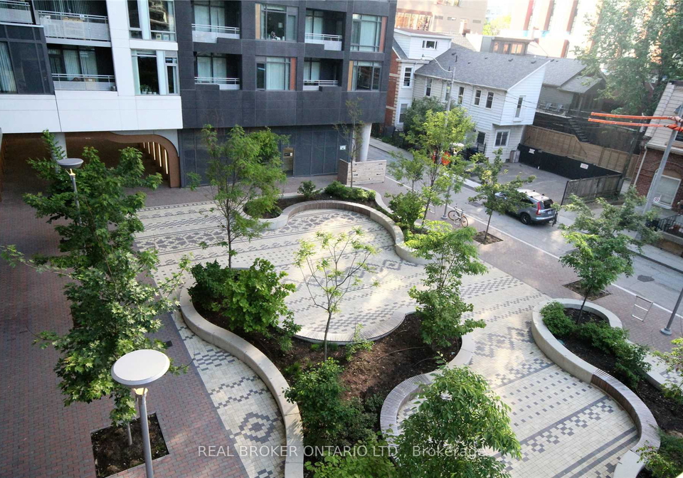 525-adelaide-street-w-toronto-toronto-ontario-c13657320