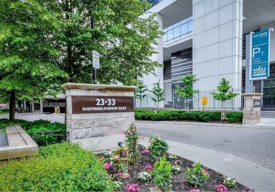 23-sheppard-avenue-e-toronto-north-york-ontario-c13657352