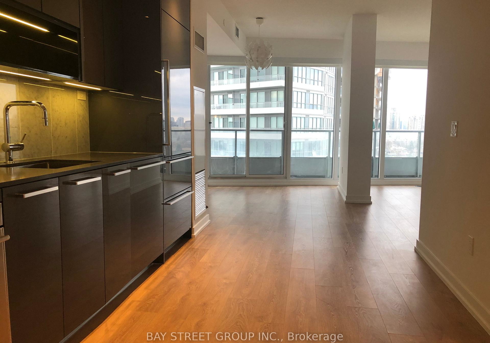 117-mcmahon-drive-toronto-north-york-ontario-c13657412