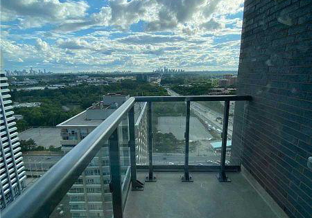 6-sonic-way-toronto-east-york-ontario-c13657538