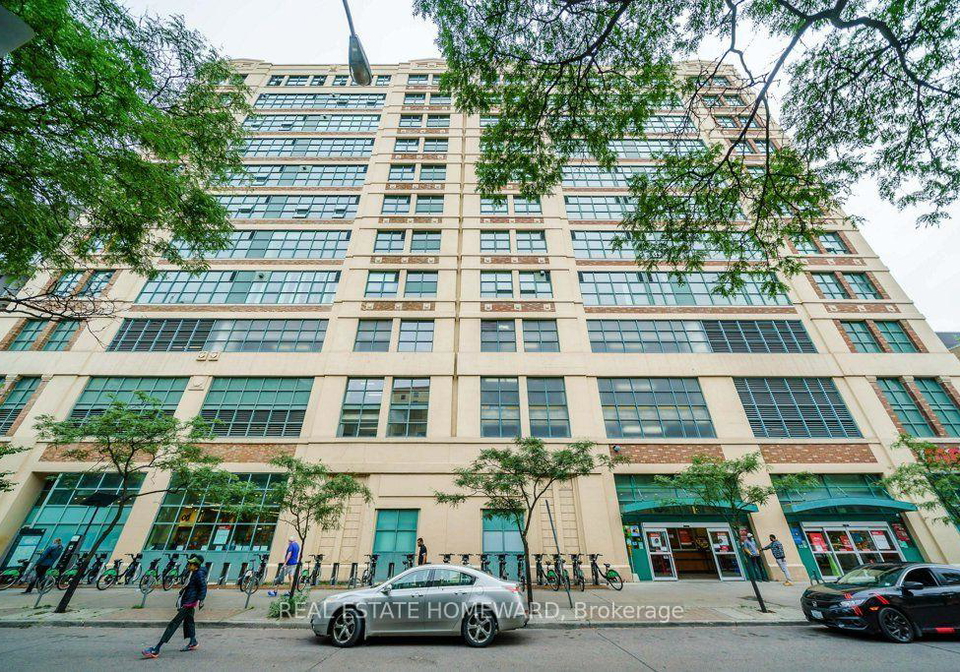 155-dalhousie-street-toronto-toronto-ontario-c13657726