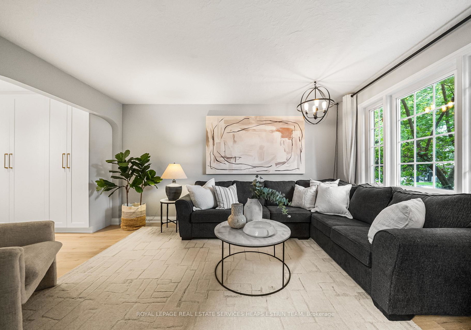 366-laird-drive-toronto-east-york-ontario-c13657928