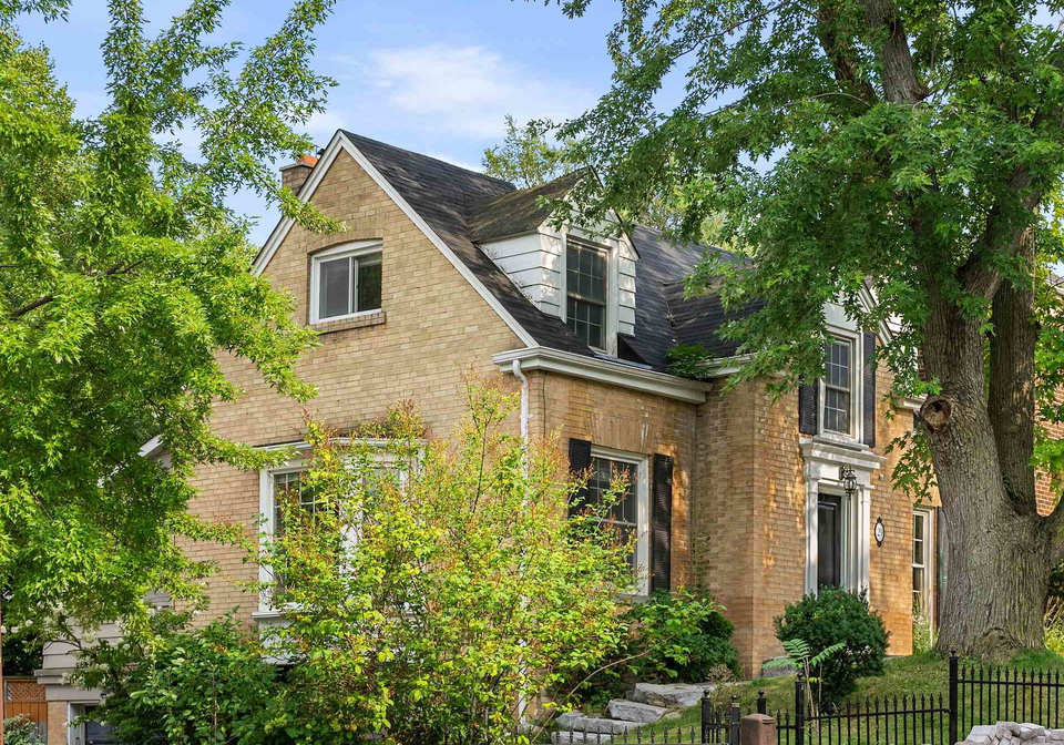 29-highbourne-avenue-toronto-toronto-ontario-c13658016