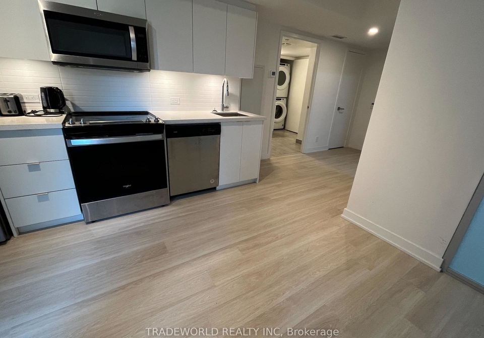30-tretti-way-toronto-toronto-ontario-c13658030