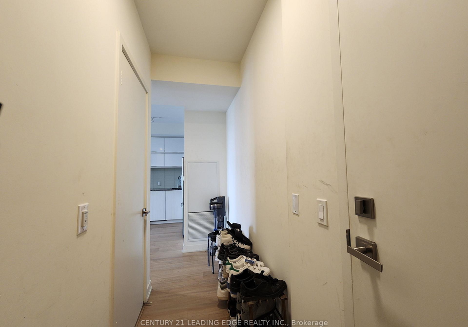 10-deerlick-court-toronto-north-york-ontario-c13658060