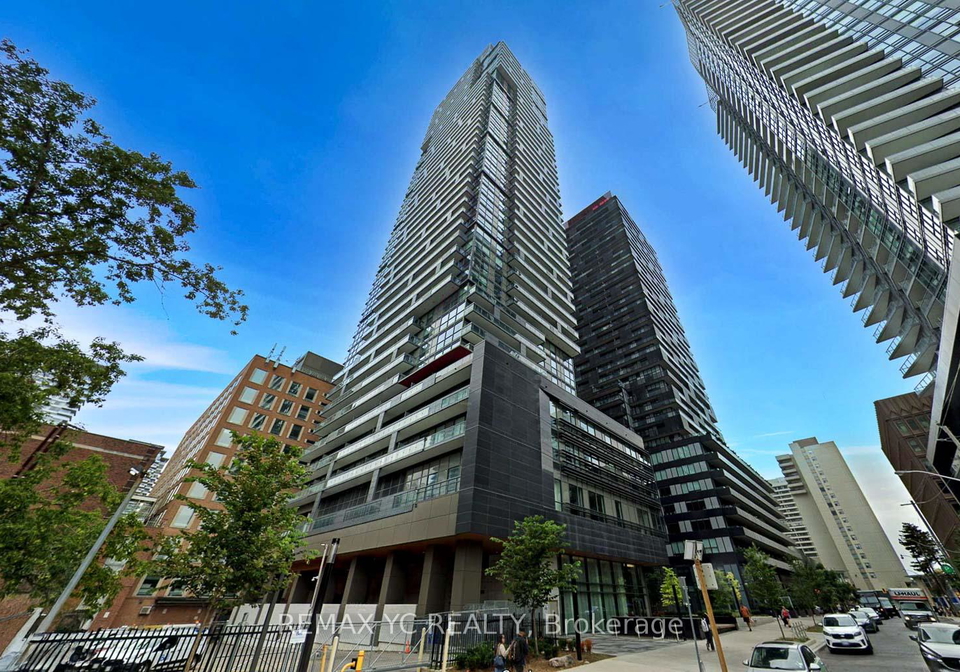 39-roehampton-avenue-toronto-toronto-ontario-c13658074