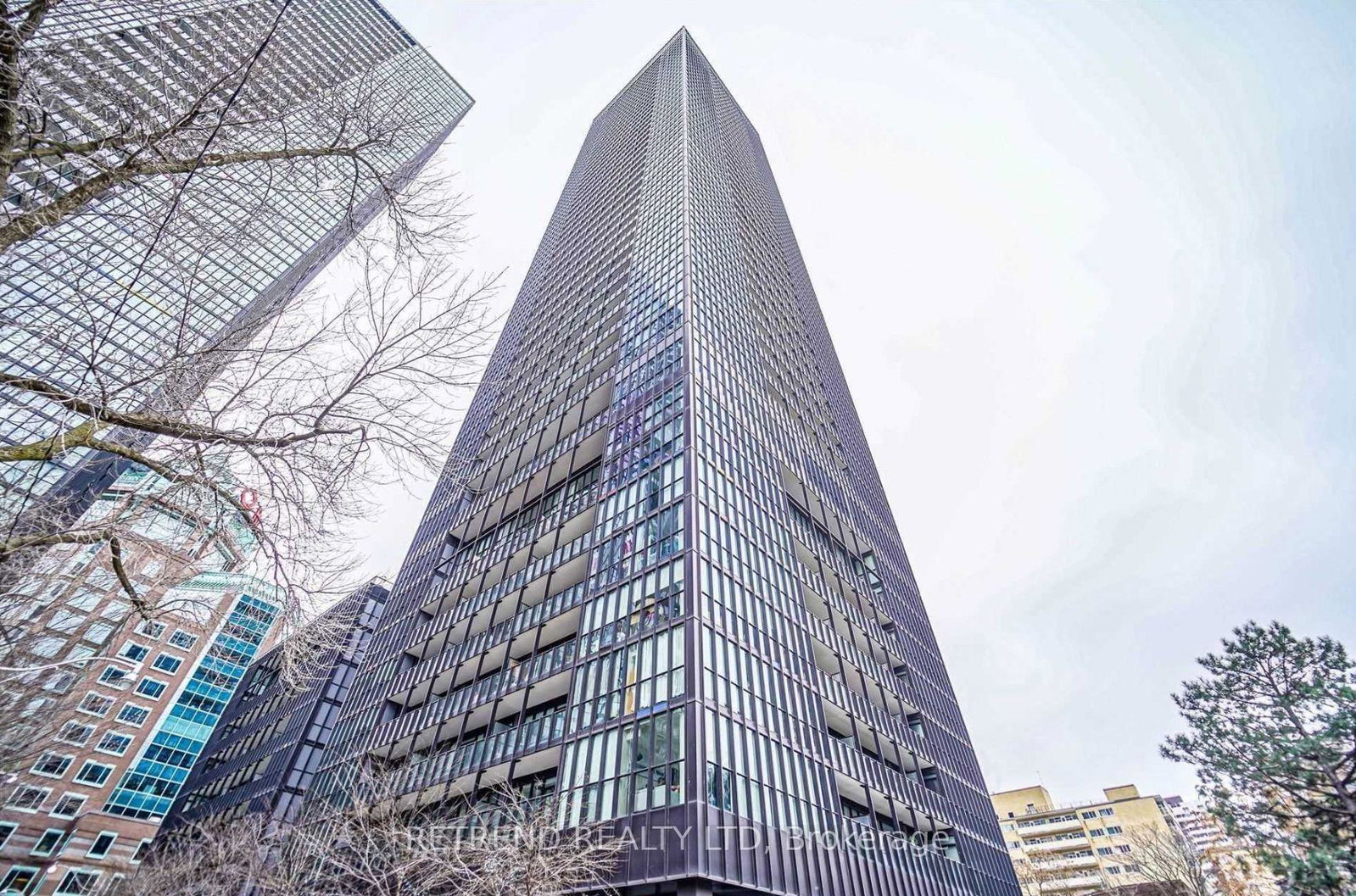 101-charles-street-e-toronto-toronto-ontario-c13658134
