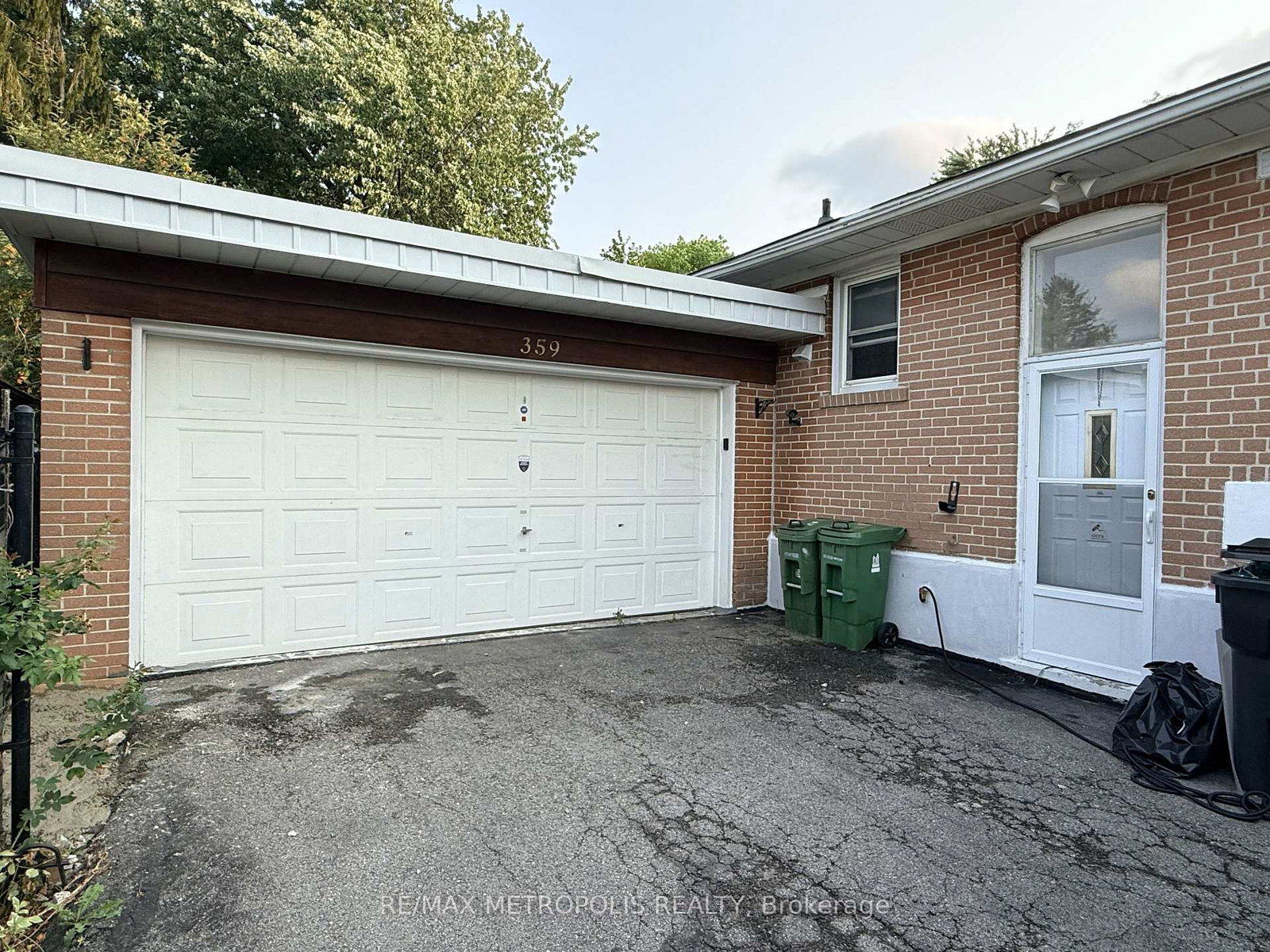 359-patricia-avenue-toronto-toronto-ontario-c13658204