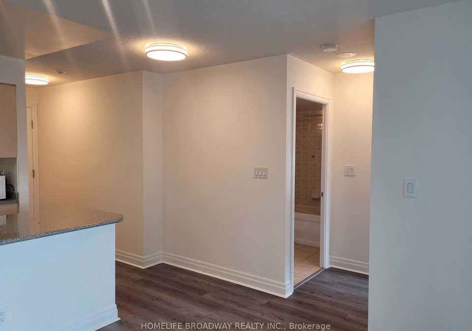 188-doris-avenue-toronto-north-york-ontario-c13658506