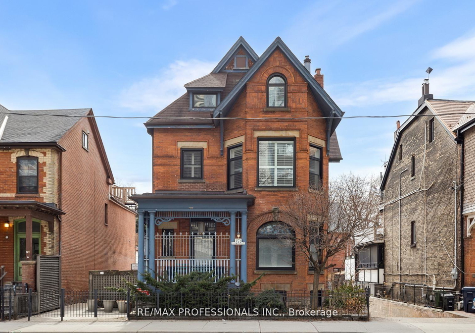 253-wellesley-street-e-toronto-toronto-ontario-c13658558