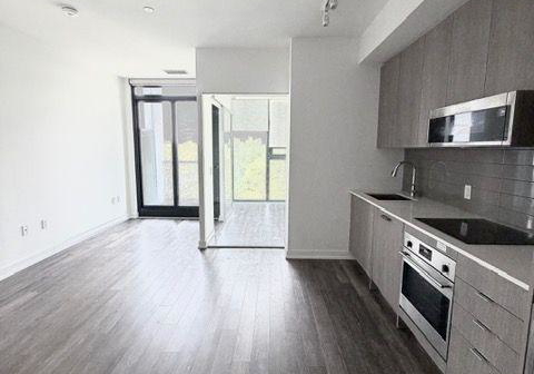 250-lawrence-avenue-w-toronto-toronto-ontario-c13658570