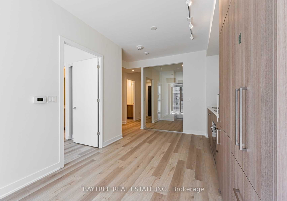 840-st-clair-avenue-w-toronto-toronto-ontario-c13658572