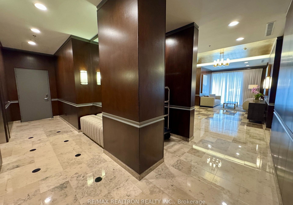 388-bloor-street-e-toronto-toronto-ontario-c13658604
