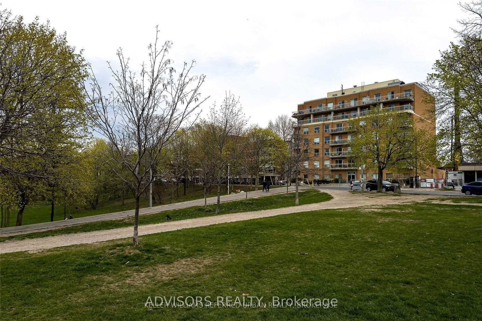 11-christie-street-toronto-toronto-ontario-c13658620