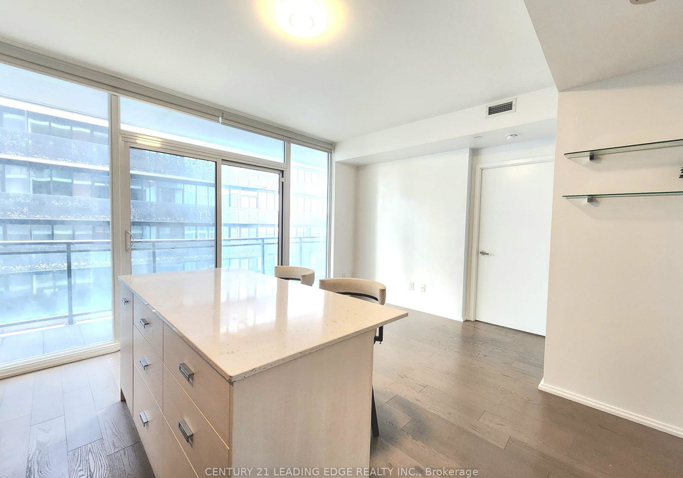 45-charles-street-e-toronto-toronto-ontario-c13658694