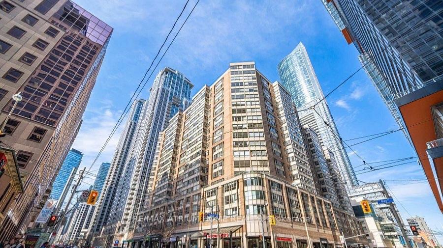 717-bay-street-toronto-toronto-ontario-c13658716