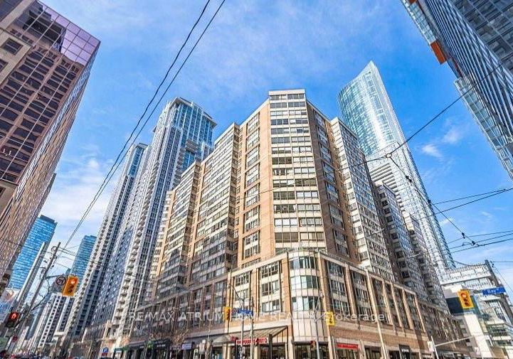 717-bay-street-toronto-toronto-ontario-c13658716