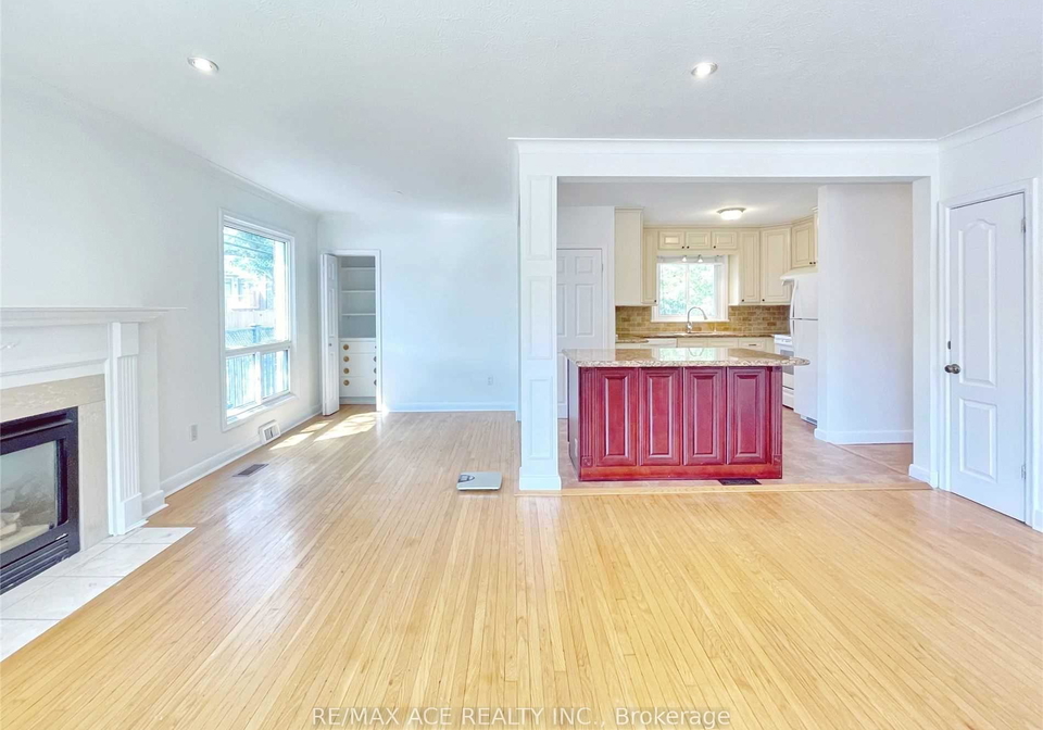 246-horsham-avenue-toronto-toronto-ontario-c13658866