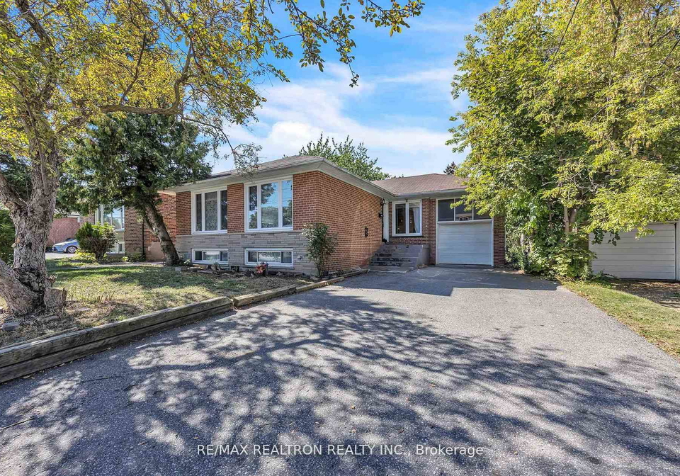 926-willowdale-avenue-toronto-north-york-ontario-c13658868