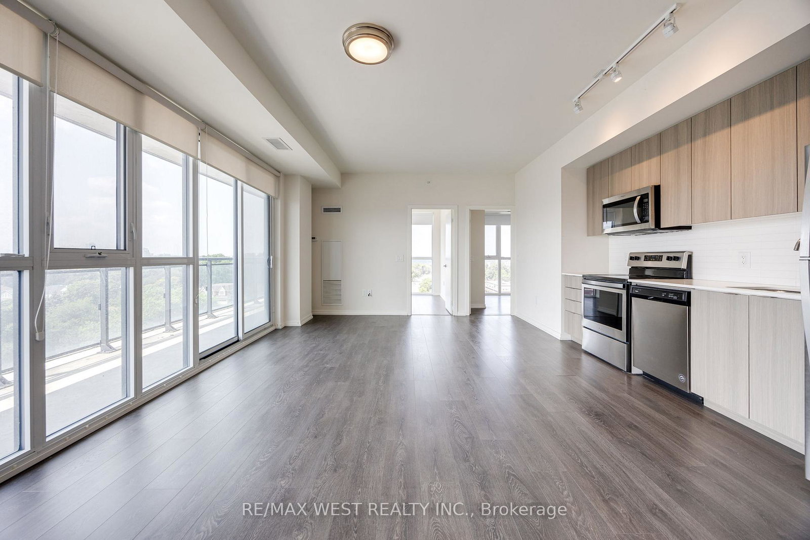 3237-bayview-avenue-toronto-north-york-ontario-c13658940