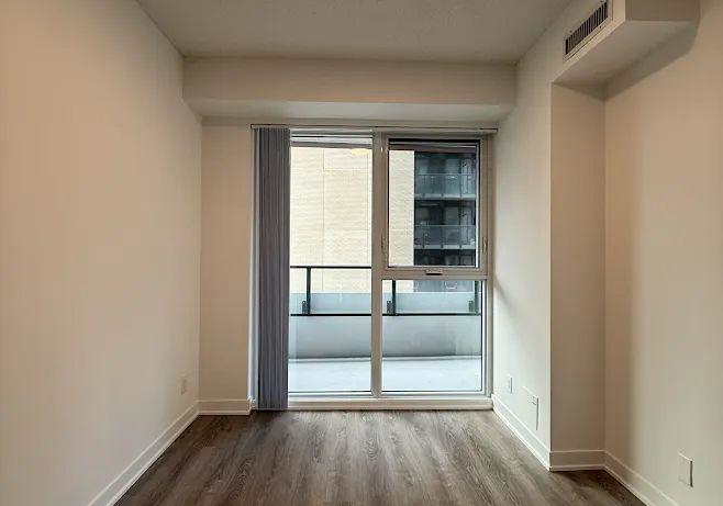 180-front-street-e-toronto-toronto-ontario-c13659004