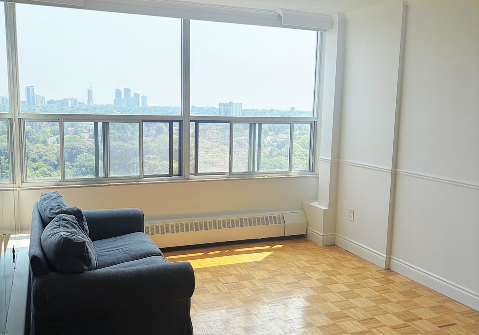 15-vicora-link-way-toronto-east-york-ontario-c13659434