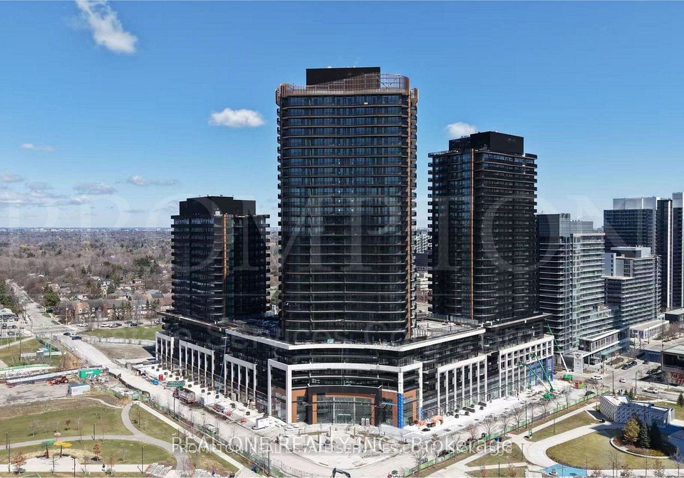 18-esther-shiner-boulevard-s-toronto-north-york-ontario-c13659472