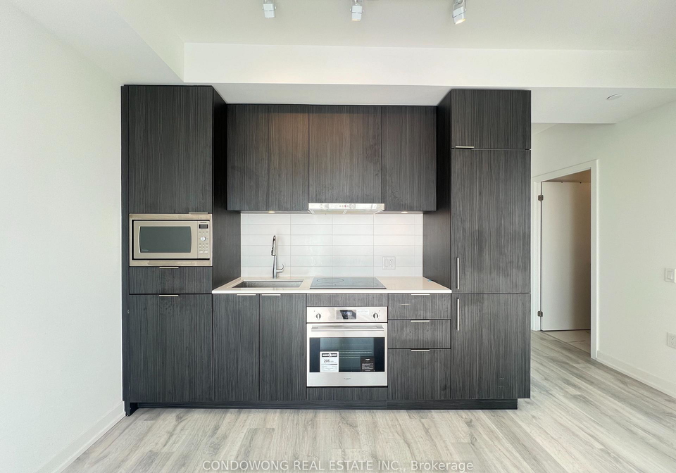 8-olympic-garden-drive-toronto-north-york-ontario-c13659538
